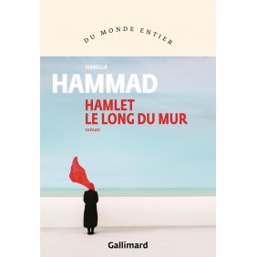 Hamlet le long du mur