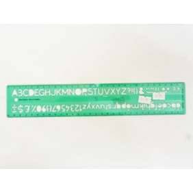 NORMOGRAPHE 30CM LETTRE 10MM