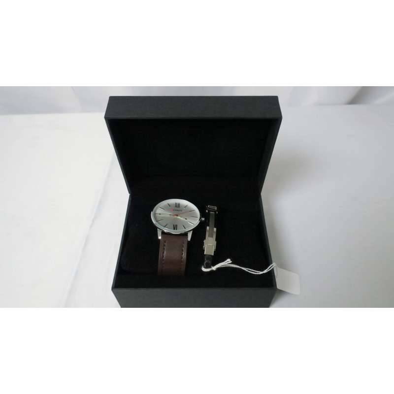 MONTRE DAME AVEC BRACELET