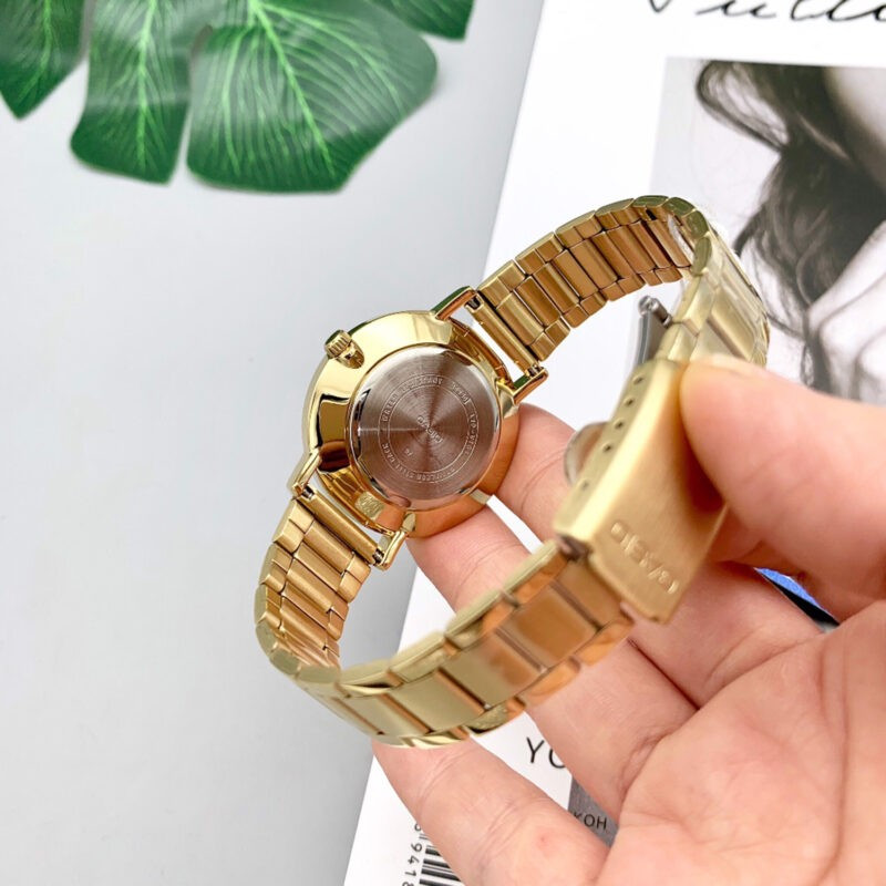 Montre CASIO Femme - Bracelet Dorée En Acier Inoxydable - Cadran Jaune - 12 Mois De Garantie - LTP-VT01G-9BUDF
